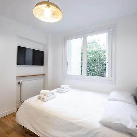 Appartement Rollin - Beautiful Renovated Flat In The Heart Of