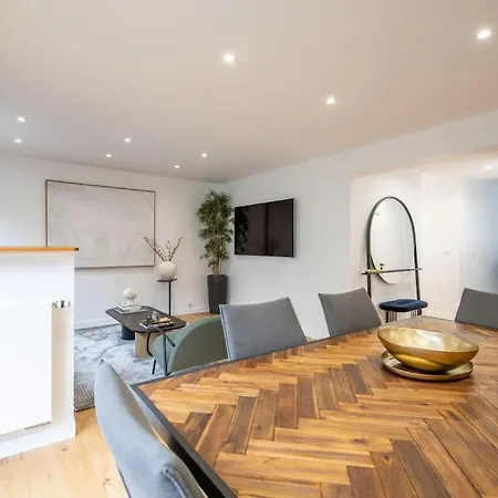 Rollin - Beautiful Renovated Flat In The Heart Of Appartement