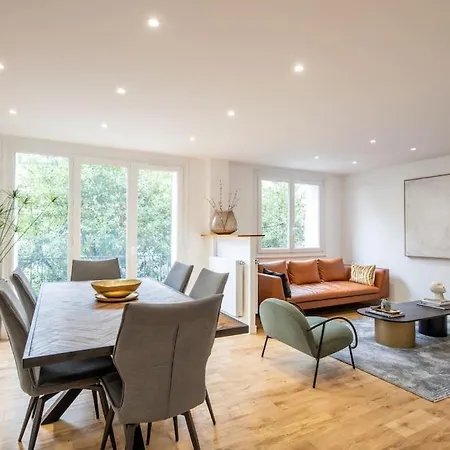Appartement Rollin - Beautiful Renovated Flat In The Heart Of